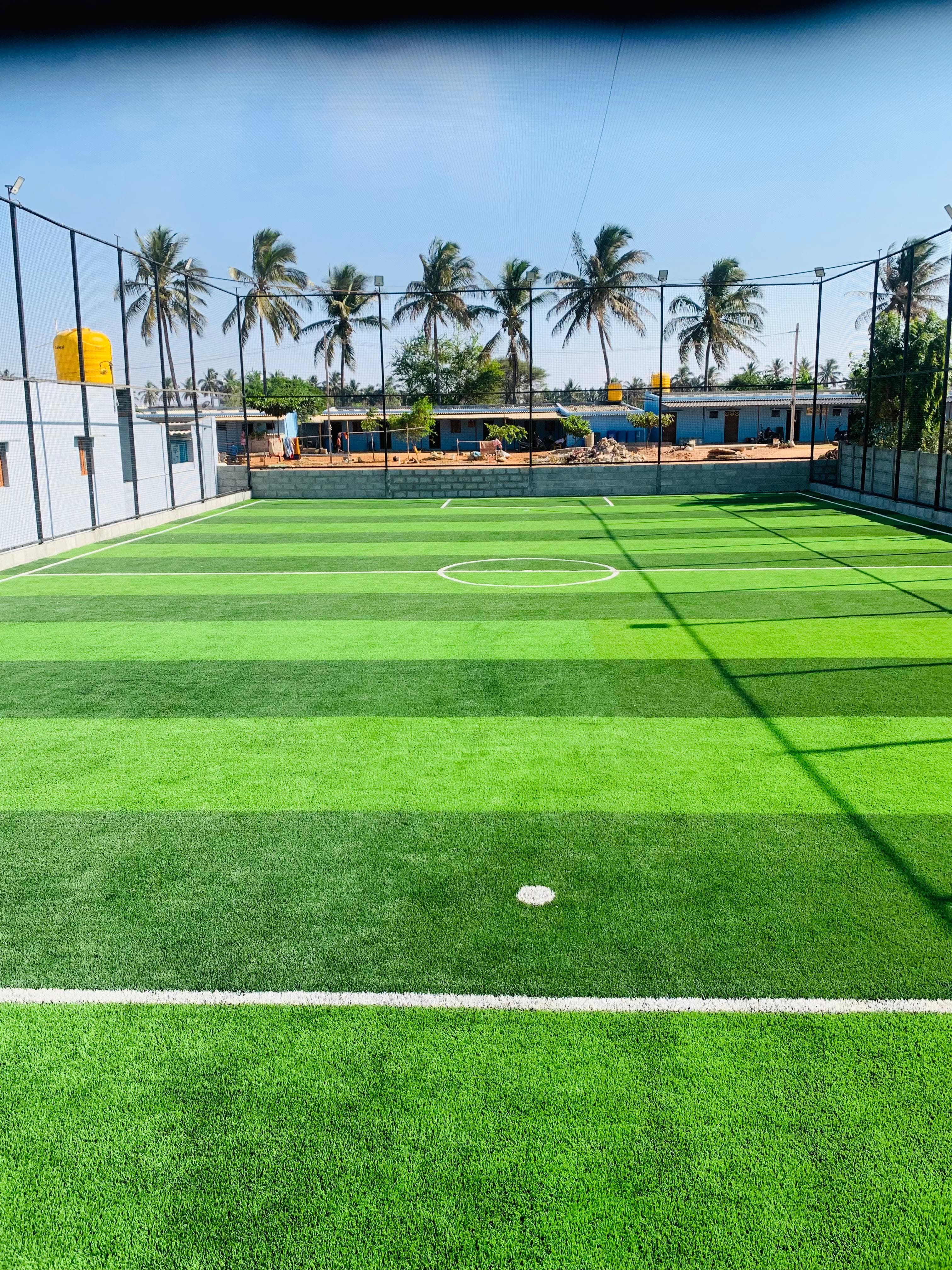 Sports net installation 2